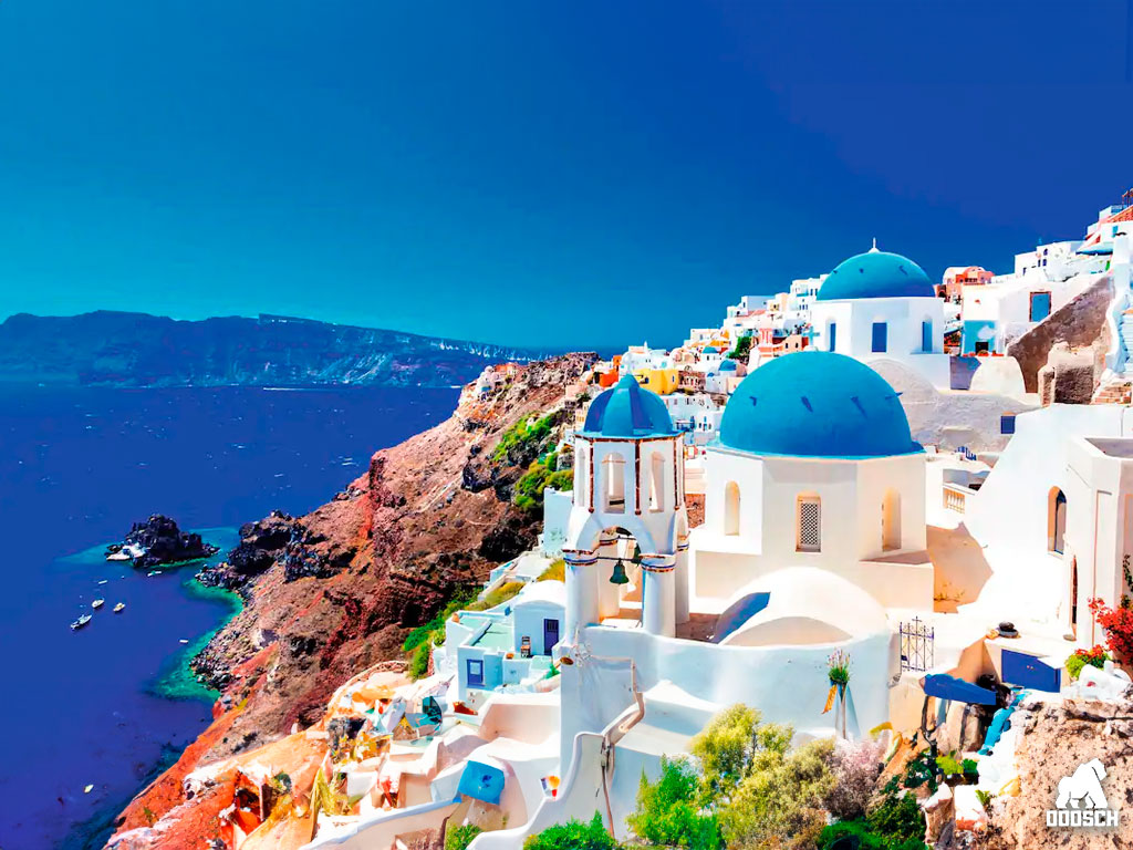 5 Nights in Santorini
